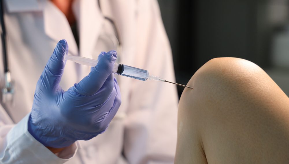 Knee being injected with steroids to help with athritis 